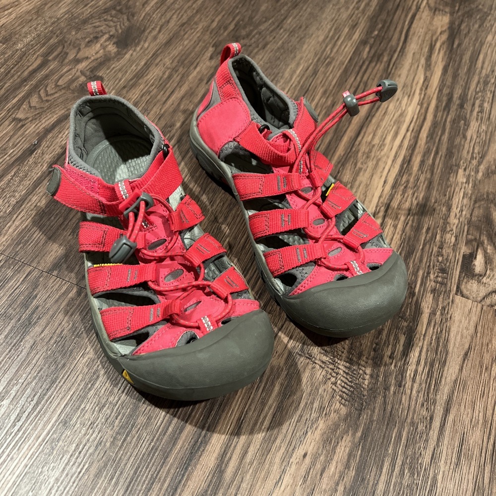 Keen Newport H2 Shoes Youth Girls Size 6 Sandals Water Hiking Outdoor Pink
